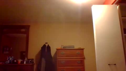 woodeee77 online show from December 26, 1:18 am