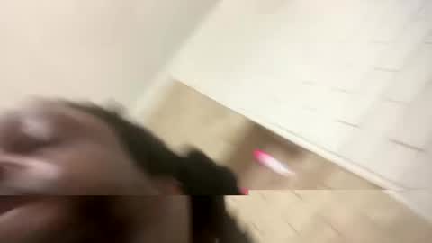 Woodpipe69 online show from December 12, 1:49 pm