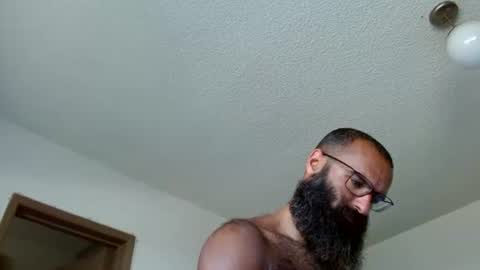 woof_wolf37 online show from June 12, 3:33 pm