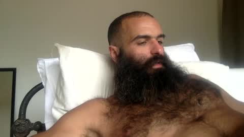 woof_wolf37 online show from March 28, 9:05 pm