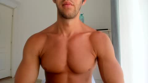 Wolfie online show from August 3, 9:04 am