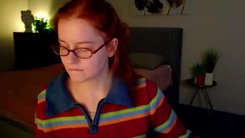 Rebecy online show from October 22, 1:46 pm