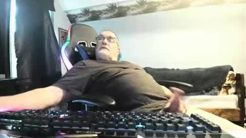 wowsers2022 online show from March 18, 10:15 pm