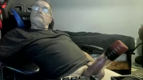 wowsers2022 online show from November 8, 4:37 am