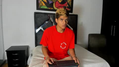 wyatt online show from October 6, 12:12 pm