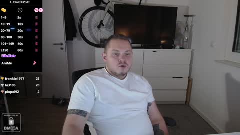 x19marco93x online show from December 25, 9:33 pm