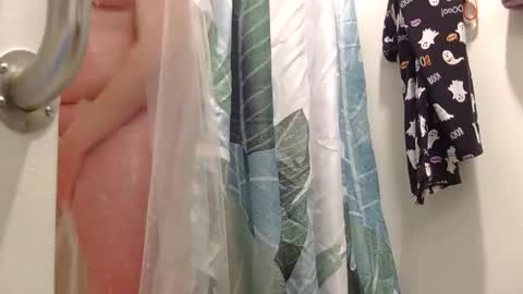 x2kayx2 online show from April 5, 11:24 pm