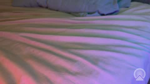 Mariah  online show from October 24, 3:40 am