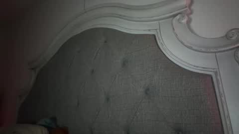 Mariah  online show from February 27, 5:18 am