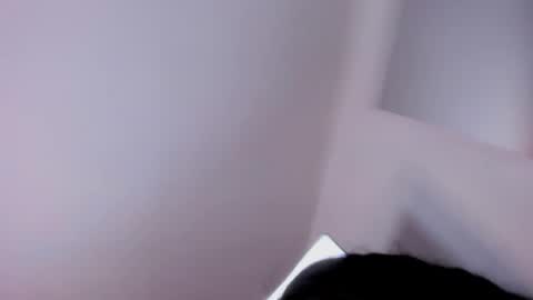 Snapshot of x_hache_x chatting on September 12, 9:06 pm X Hache X online show from September 12, 9:06 pm