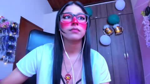 XALLYSONX online show from October 4, 12:47 pm