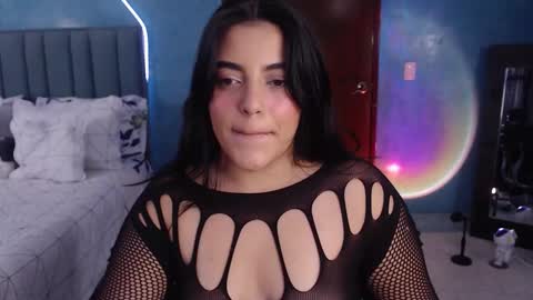 xambar_22x online show from February 1, 6:05 pm