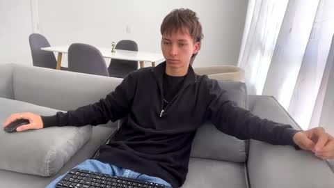 Xam online show from January 28, 7:00 pm