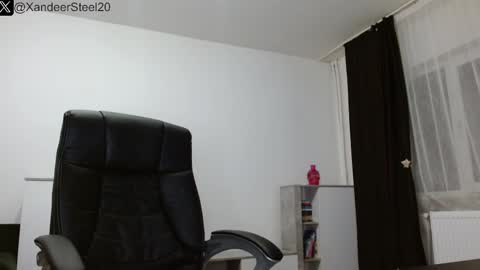 Master Xandeer online show from March 1, 1:43 am