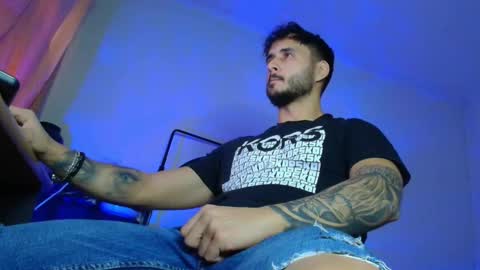 XanderCageX online show from December 5, 10:03 am