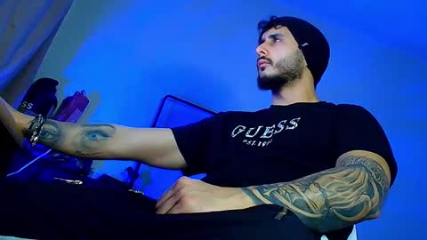 XanderCageX online show from January 7, 11:43 pm