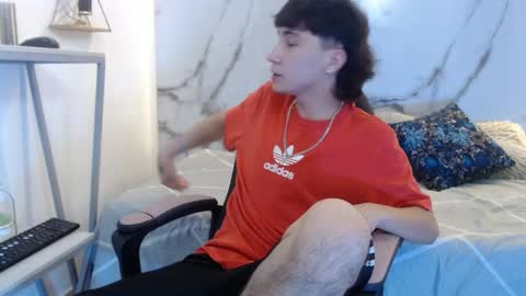 xandergrey8 online show from March 30, 8:09 pm