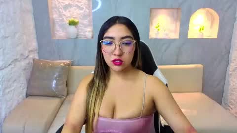 Live 1500am 2100pm COLOMBIAN HOUR online show from June 13, 3:17 am