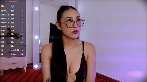    online show from July 29, 11:54 am