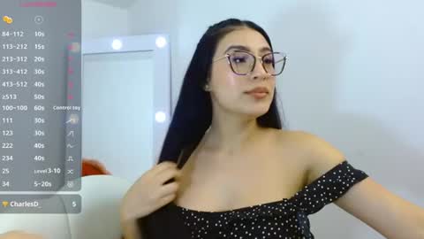    online show from July 11, 7:39 pm
