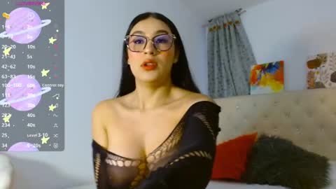    online show from July 22, 11:23 am