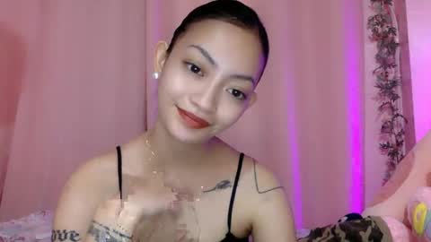 Snapshot of xcxccy19 chatting on February 9, 1:55 am Sachi Cy online show from February 9, 1:55 am