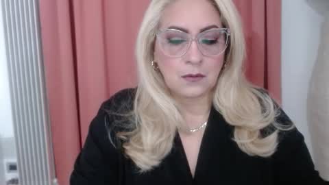 Elena online show from February 25, 10:08 am