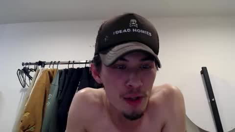 xgoonxmasterx online show from April 18, 2:35 am