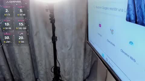hinata  online show from June 17, 12:04 am