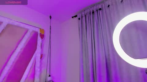 hinata  online show from February 27, 12:03 am