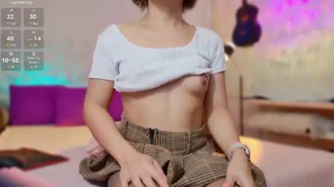 xiaots online show from July 2, 7:52 pm