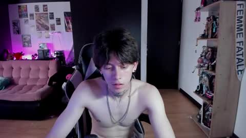 xIce Boy online show from June 3, 2:33 pm