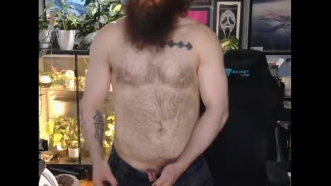 xiisil online show from April 13, 5:06 pm