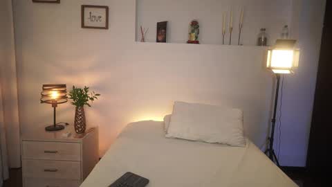 Ximena cortez online show from March 22, 11:42 pm