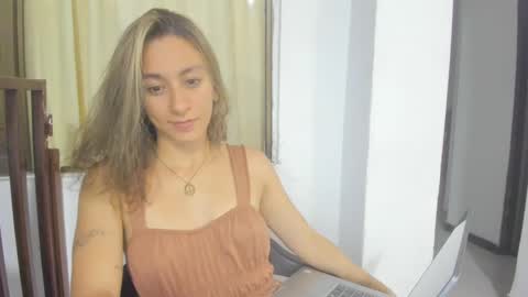 Isa  --------   online show from February 8, 1:54 am
