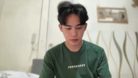 MIKAEL online show from April 4, 4:25 pm