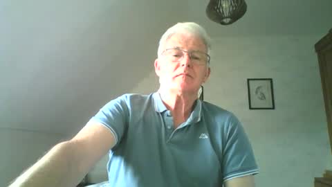 xmaeg3 online show from March 10, 9:23 am