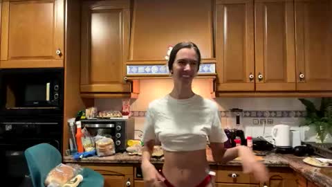 Extreme Couple online show from June 2, 12:12 am