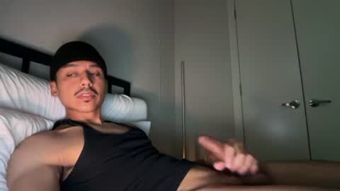 xmomentumx online show from July 2, 4:56 pm