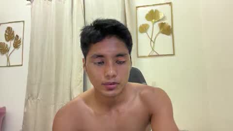 SECRET online show from March 21, 1:38 pm