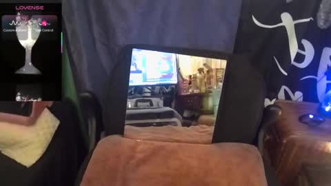 Chloe online show from January 9, 1:22 am