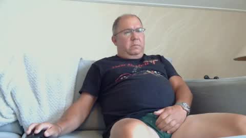 xrap online show from August 2, 6:31 pm