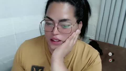 xsabbylicious69 online show from October 27, 1:33 pm