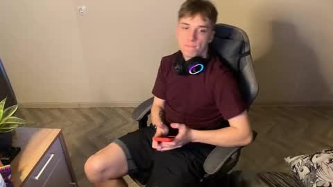 DerekHehe online show from January 9, 11:38 am