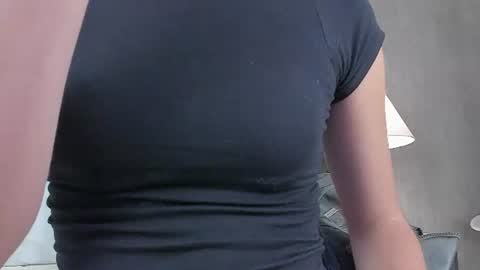 xupranna online show from July 27, 2:25 pm
