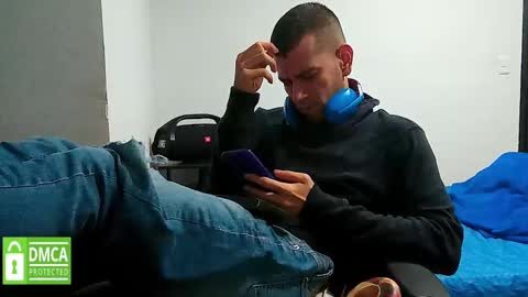 xuyeeg online show from February 17, 6:31 am