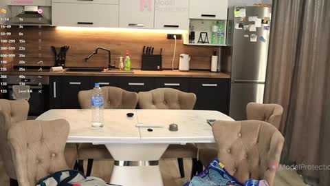 FrancyStepmom and YStepson    INTERESTED IN A GIRL-GIRL COLLABORATION  TEXT ME HERE  or INSTAGRAM online show from November 23, 1:09 pm