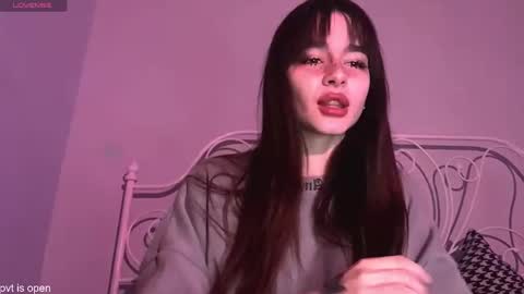 Lily online show from December 23, 4:40 am