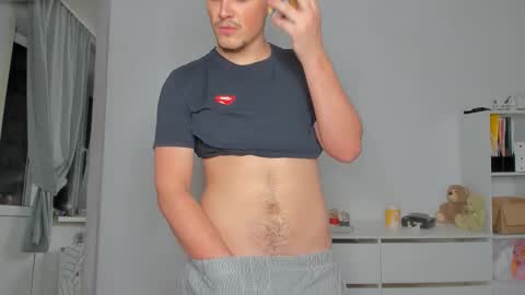 raul online show from December 5, 8:50 pm