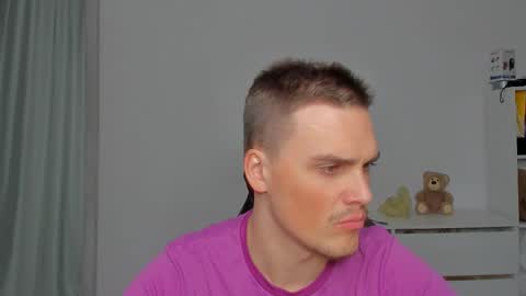 raul online show from November 29, 7:27 am